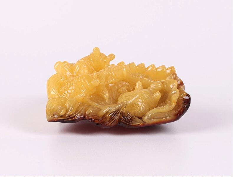 天然波羅的海琥珀蜜蠟金玉滿(mǎn)堂擺件