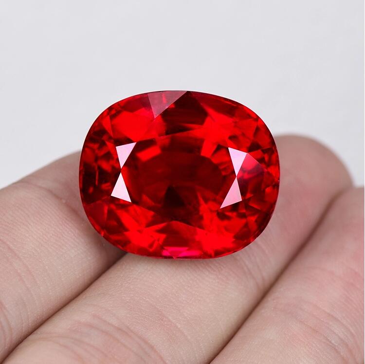 鴿血紅碧璽裸石戒面，如何選購(gòu)鴿血紅碧璽