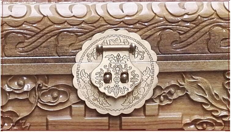 福連文苑龍鳳雙喜香樟木箱子