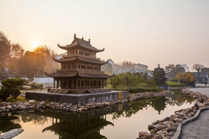 岳陽樓：最美亭臺(tái)樓閣