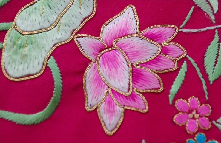 玫紅鴛鴦真絲提花布