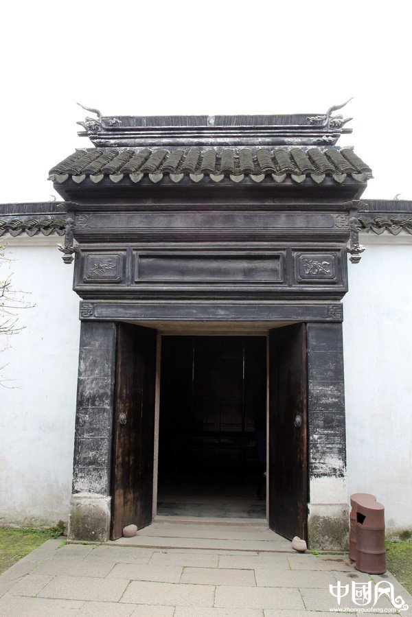 福連文苑中式大門