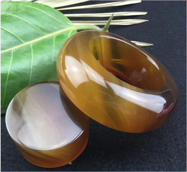 萬年琥珀，千里芬香！