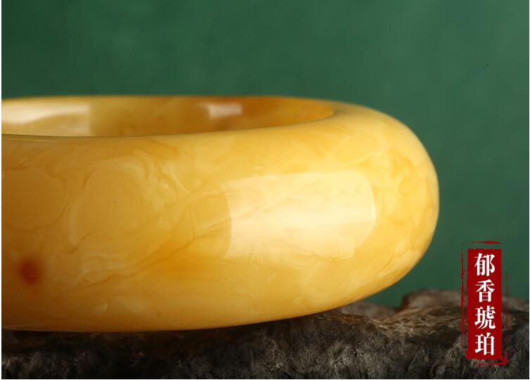 琥珀蜜蠟，百年收藏！