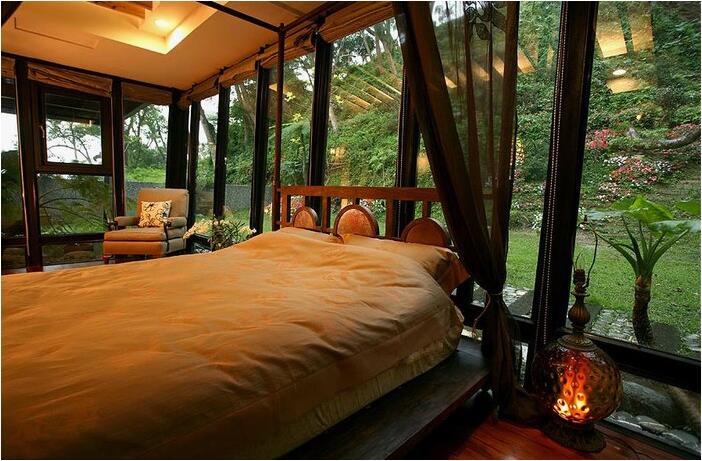 花蓮回音谷森林，民宿玻璃房民宿