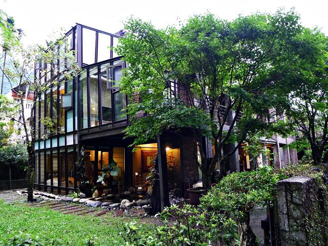 花蓮回音谷森林，民宿玻璃房民宿