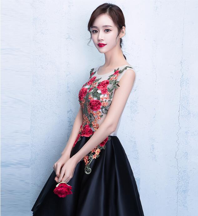 復(fù)古福連文苑蕾絲綁帶中式禮服