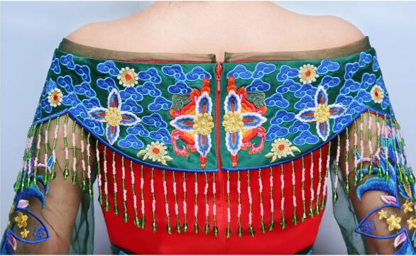 福連文苑刺繡新娘禮服中式婚禮禮服