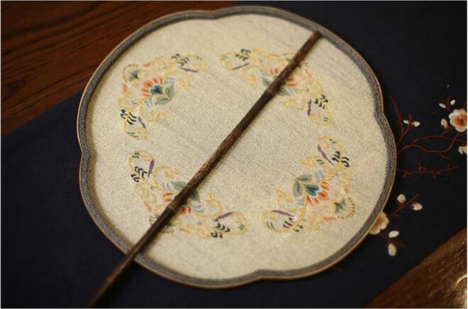 福連文苑紫竹緙絲團扇圖片