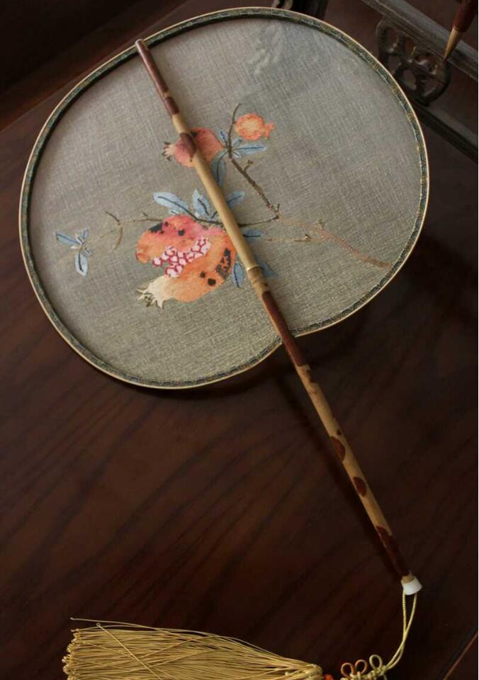 福連文苑湘妃竹柄緙絲宮扇