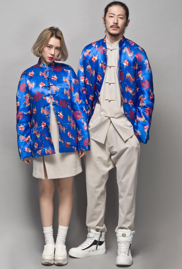 福連文苑麒麟印花盤扣唐裝圖片