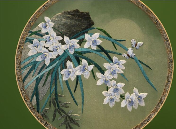 福連文苑蘇繡真絲團(tuán)扇