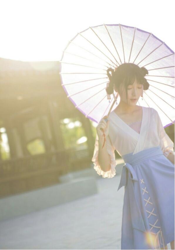 徐嬌漢服古裝圖片，福連文苑圖片