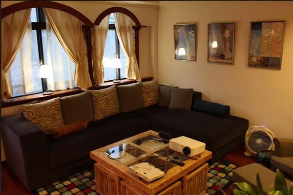 臺北民宿，像當?shù)厝艘粯由? src="/shige/d/file/bigpic/190404/04/9-1F510153444.jpg" / data-LHKS="VLVGMQ"><img alt=