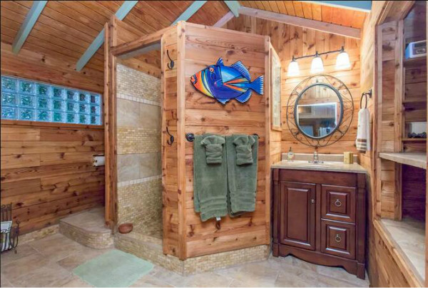 美國(guó)夏威夷民宿，可愛(ài)的花園姜餅屋