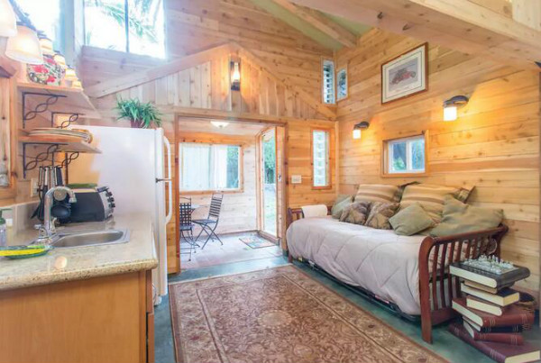 美國(guó)夏威夷民宿，可愛(ài)的花園姜餅屋