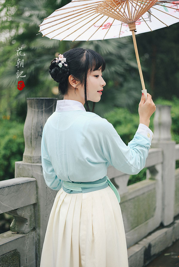 刺繡對襟襦裙齊腰襦裙