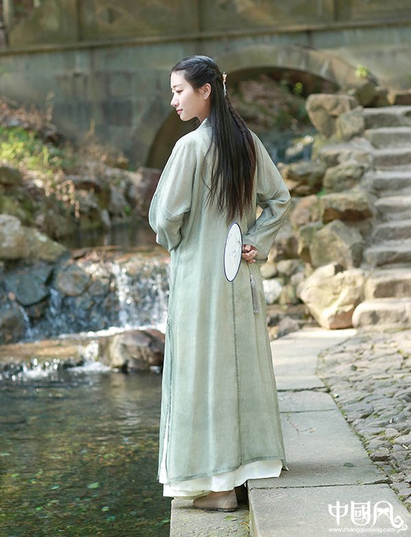 漢元素漢服 繡花長(zhǎng)褙子襦裙