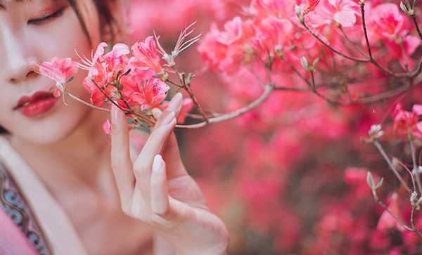 花不負(fù)儂，古裝女子攝影照片