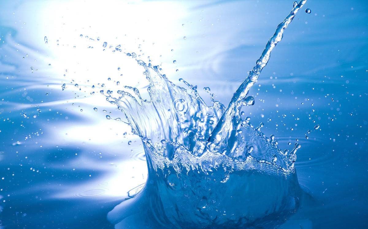 淺談風(fēng)水中的“水”，訴說墓地風(fēng)水的朝向