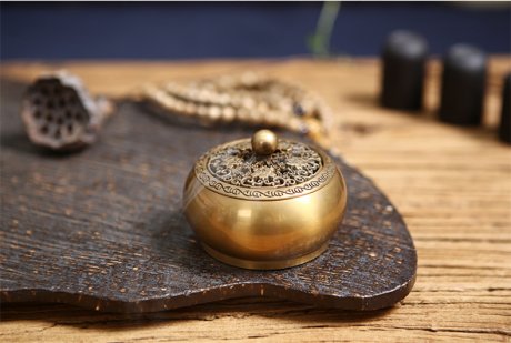 鏤空蝴蝶花紋純銅香爐，仿古沉香檀香熏香盤香