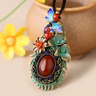 復(fù)古彩色羽毛花朵毛衣鏈，民族風(fēng)項(xiàng)鏈?zhǔn)罪? / data-5Fjp=