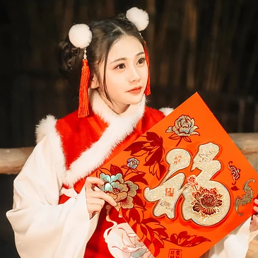 新春吉祥拿福女生頭像，蓮花燈唯美古風(fēng)頭像
