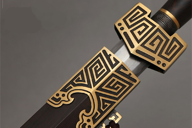 八面漢劍花紋鋼長(zhǎng)劍，如意刀劍兵器