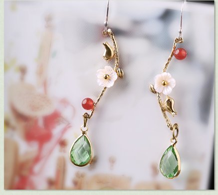 鳴翠柳耳環(huán)，淡雅清新花朵耳環(huán)首飾
