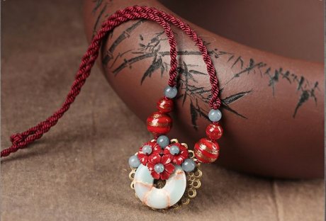 嬌媚典雅鎖骨鏈，醉花月項(xiàng)鏈?zhǔn)罪? / data-JgLw=