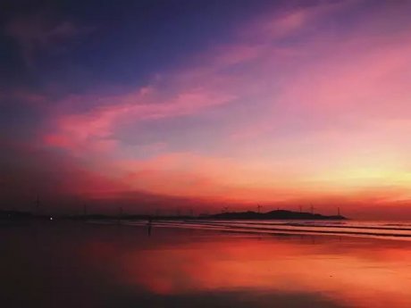 翡翠灣，在遼闊的海洋前做回?zé)o憂(yōu)快樂(lè)的自我