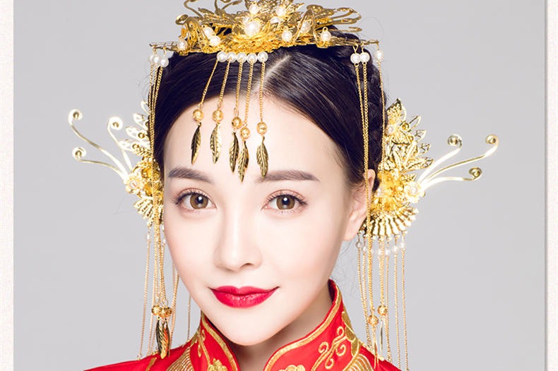 步搖古典造型新娘頭飾，金色花枝高貴發(fā)飾