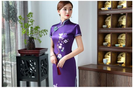 精致繡花高貴紫旗袍，時(shí)尚典雅旗袍裙