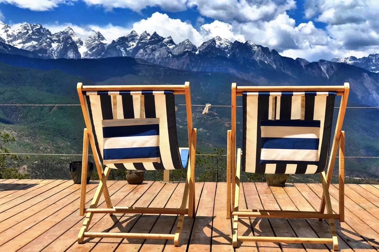 麗江·浮云社，將一切凡塵俗世都看作浮云