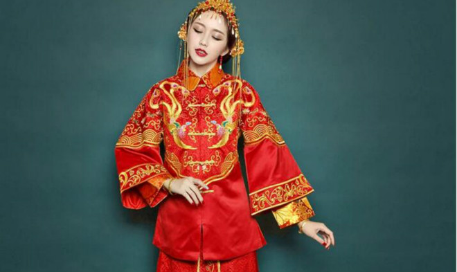 鳳凰于飛刺繡福連文苑嫁衣中式禮服