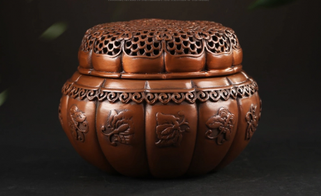 蝶戀花熏香爐，仿古紫銅鏤空香爐