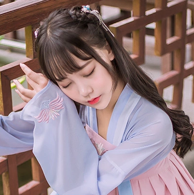 粉嫩小清新女生頭像，唯美古風(fēng)真人頭像