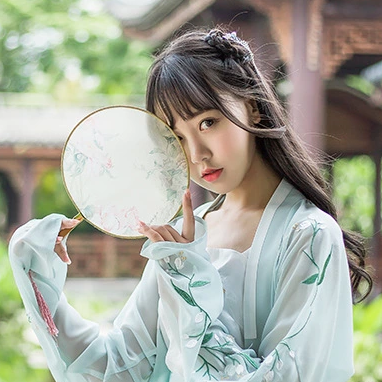 杜若花枝帶和團(tuán)扇傘女生頭像，唯美古風(fēng)頭像