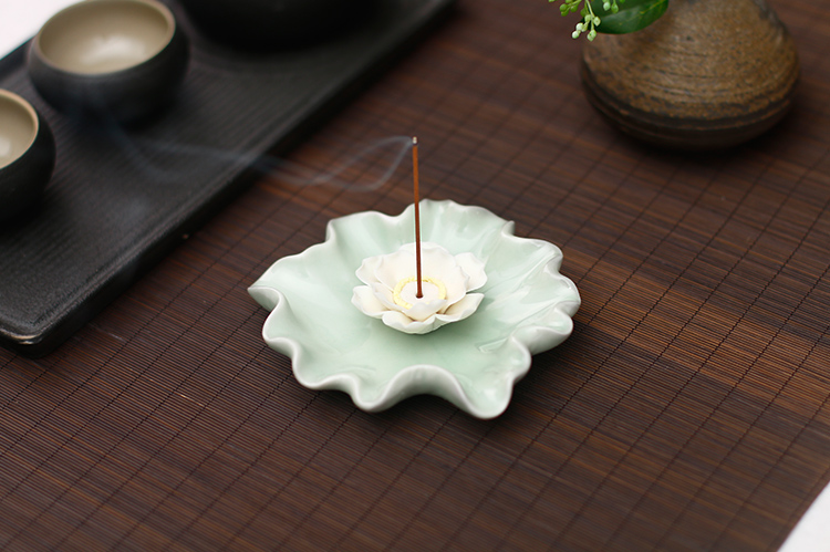 蓮花香爐香插線香爐，創(chuàng)意唯美中式陶瓷熏香爐