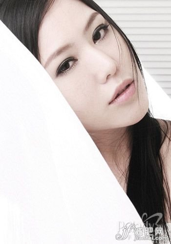 每天睡足7小時 30歲以后不怕胖