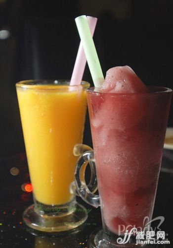 果汁熱量遠超可樂 1年發(fā)胖12斤
