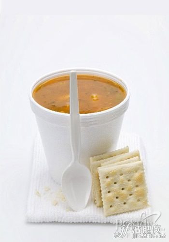 徐子淇誕下男嬰 李家誠送5千萬鉆戒