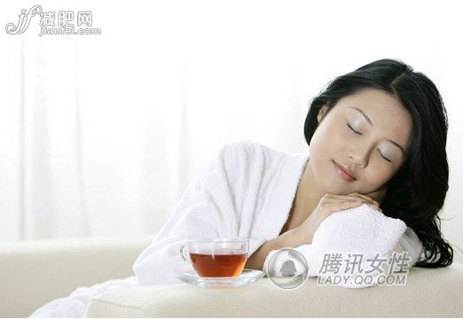 警惕節(jié)食陷阱 吃晚飯才能瘦