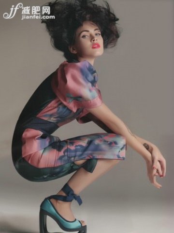 穿高跟鞋 穿高跟鞋