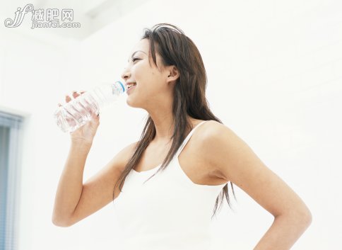 大齡“腰”女8個(gè)習(xí)慣不長(zhǎng)胖