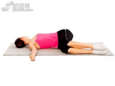 仰臥扭轉(zhuǎn)