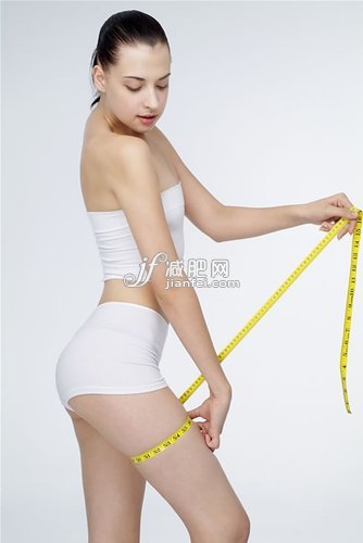 驚爆！穿高跟鞋能巧瘦腿！