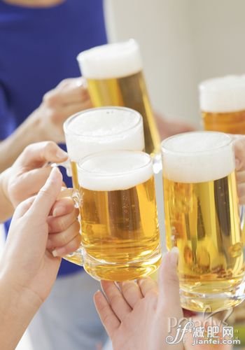 熬夜易發(fā)胖 7招讓你保持好身材