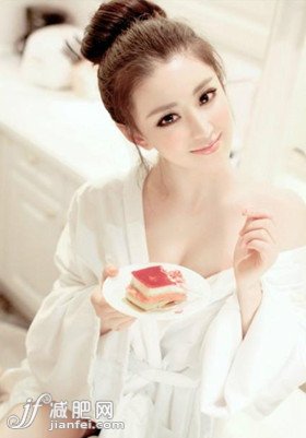 MM關(guān)愛自己 8條經(jīng)期飲食減肥方式要記牢