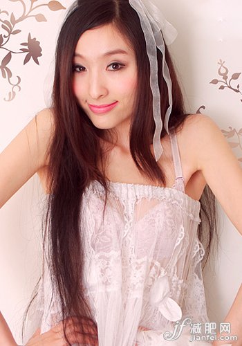 韓國(guó)人氣維他命操 趣味8動(dòng)作甩贅肉